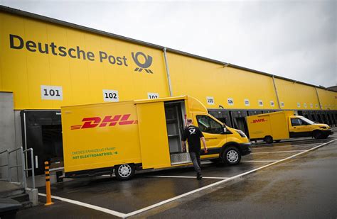 Deutsche Post Marktstraße 32 in 74363 Güglingen .